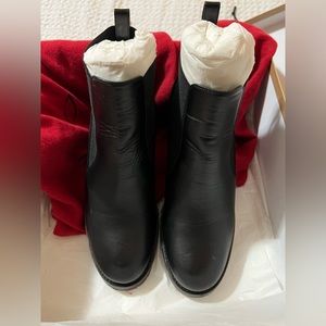 Marchacroche Chelsea Bootie
CHRISTIAN LOUBOUTIN